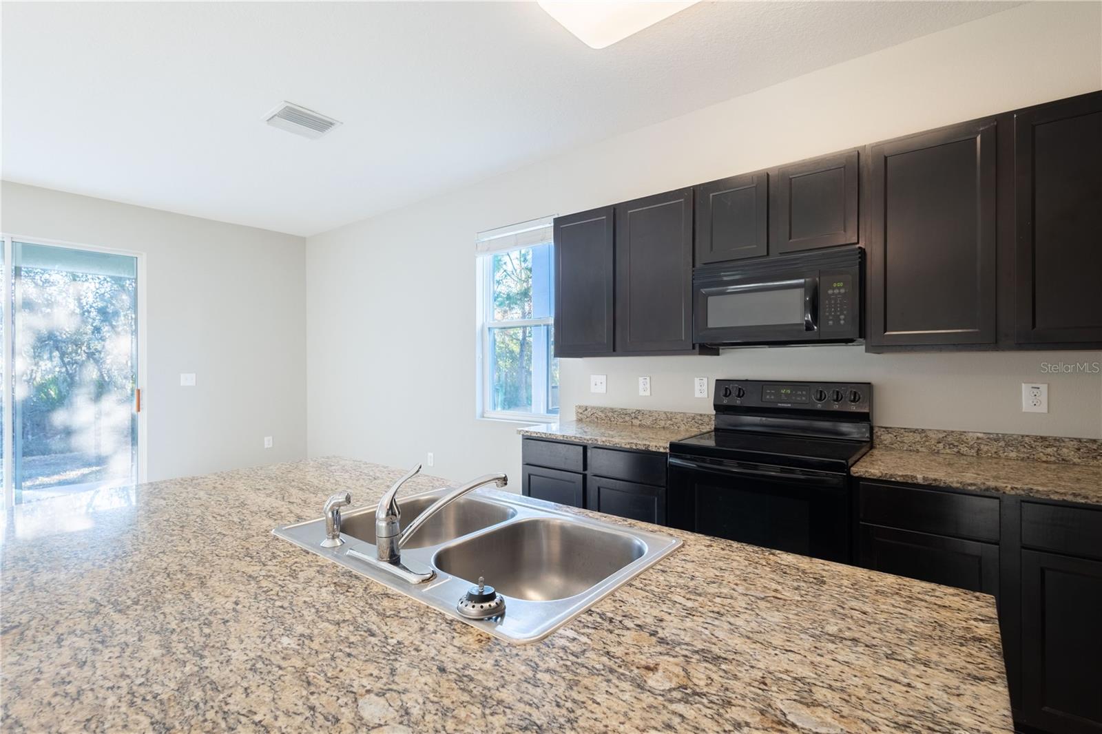 Image 12 of 40 For 8954 Indigo Trail Loop