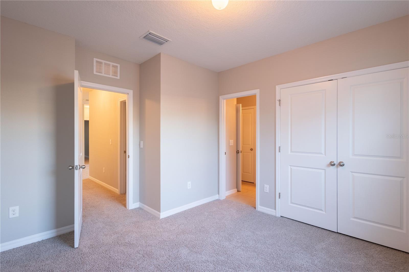 Image 36 of 40 For 8954 Indigo Trail Loop