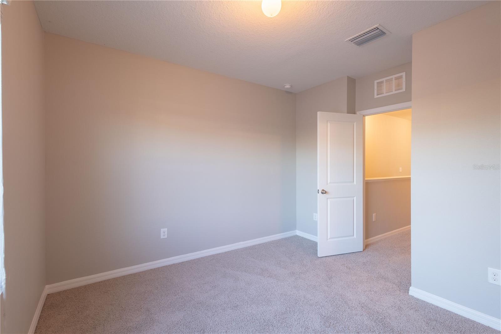 Image 37 of 40 For 8954 Indigo Trail Loop