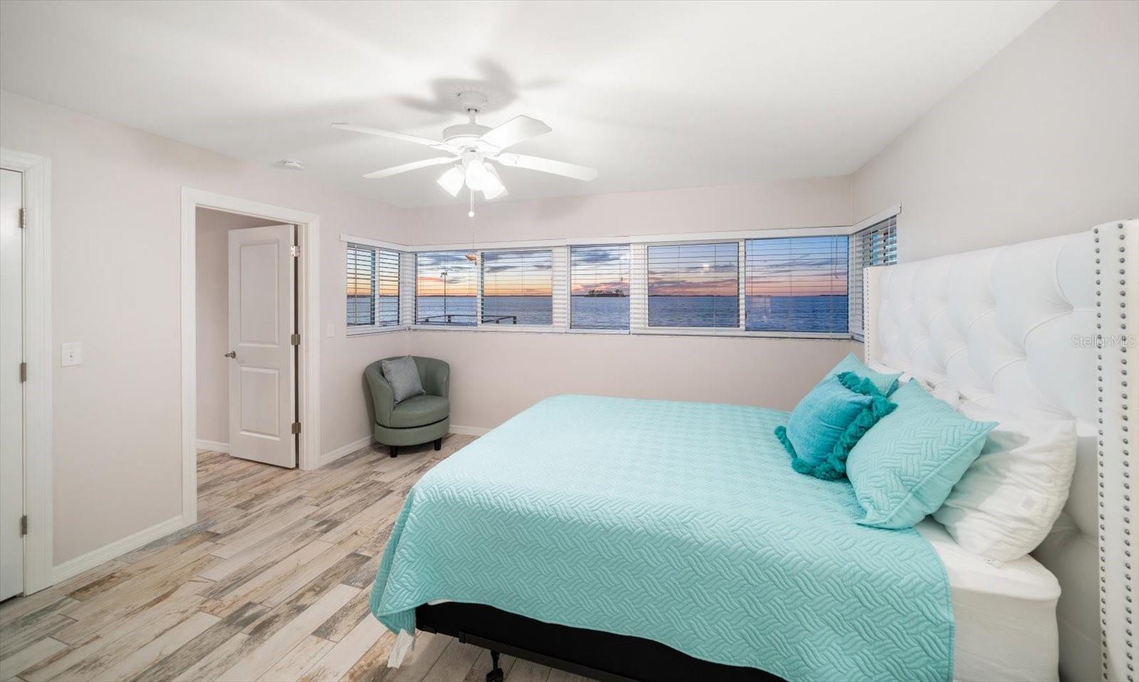 Image 38 of 74 For 2234 Harbor View Drive