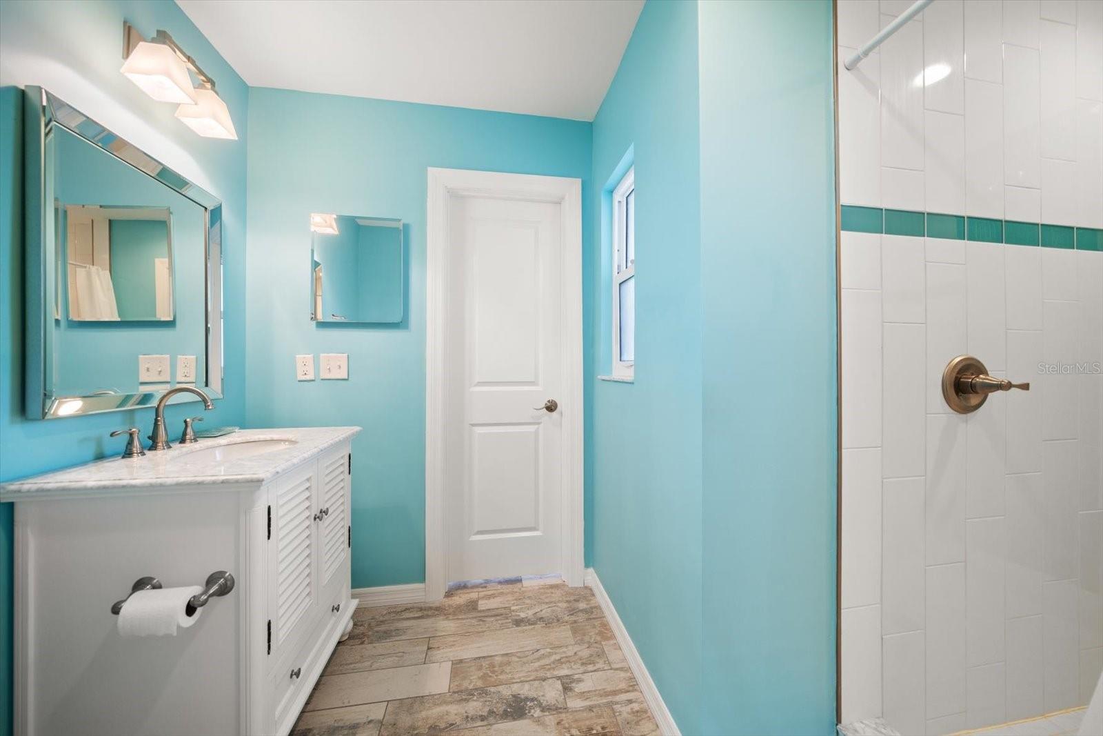 Image 50 of 74 For 2234 Harbor View Drive