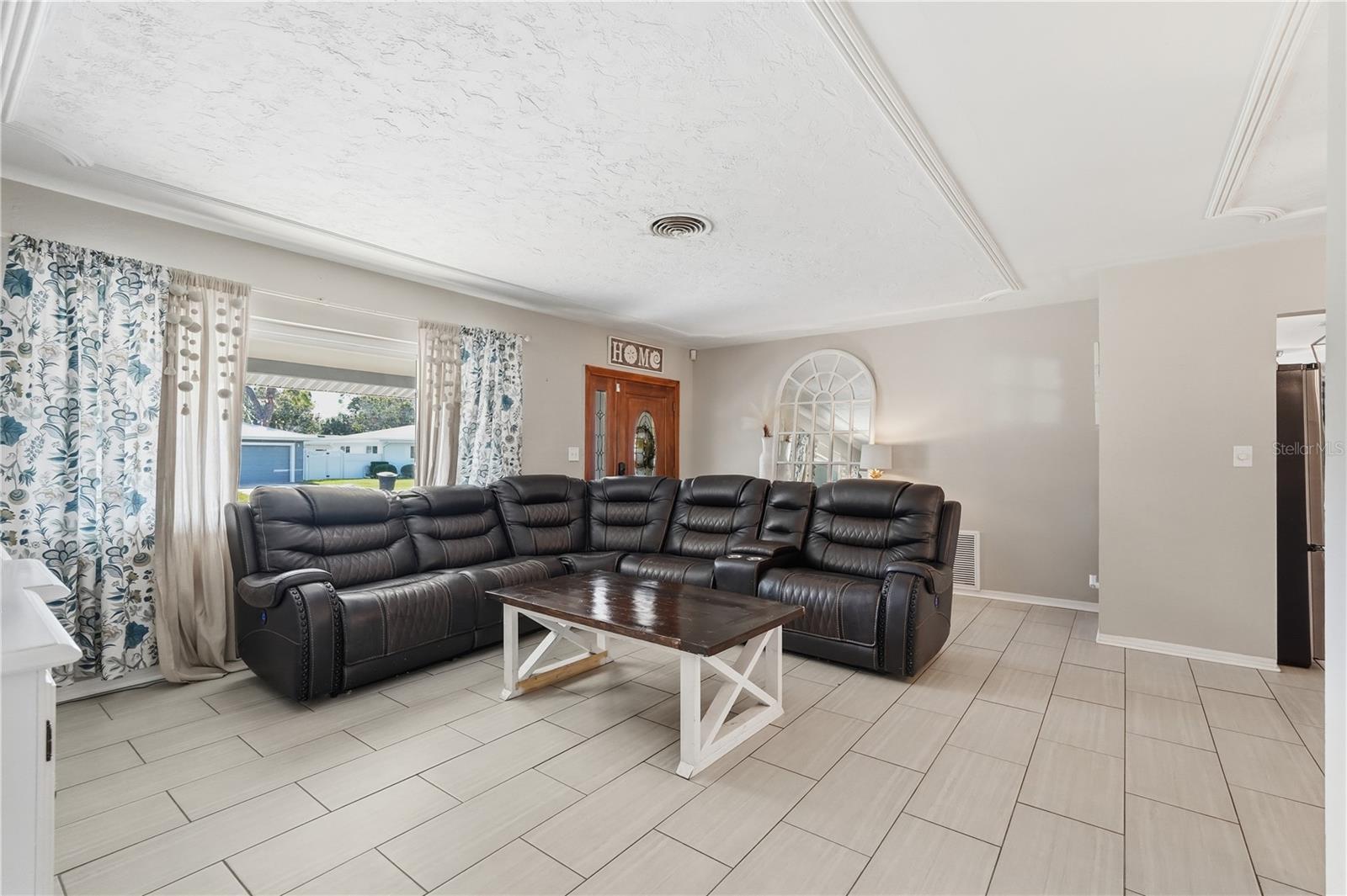 Image 5 of 31 For 2701 64th Avenue S