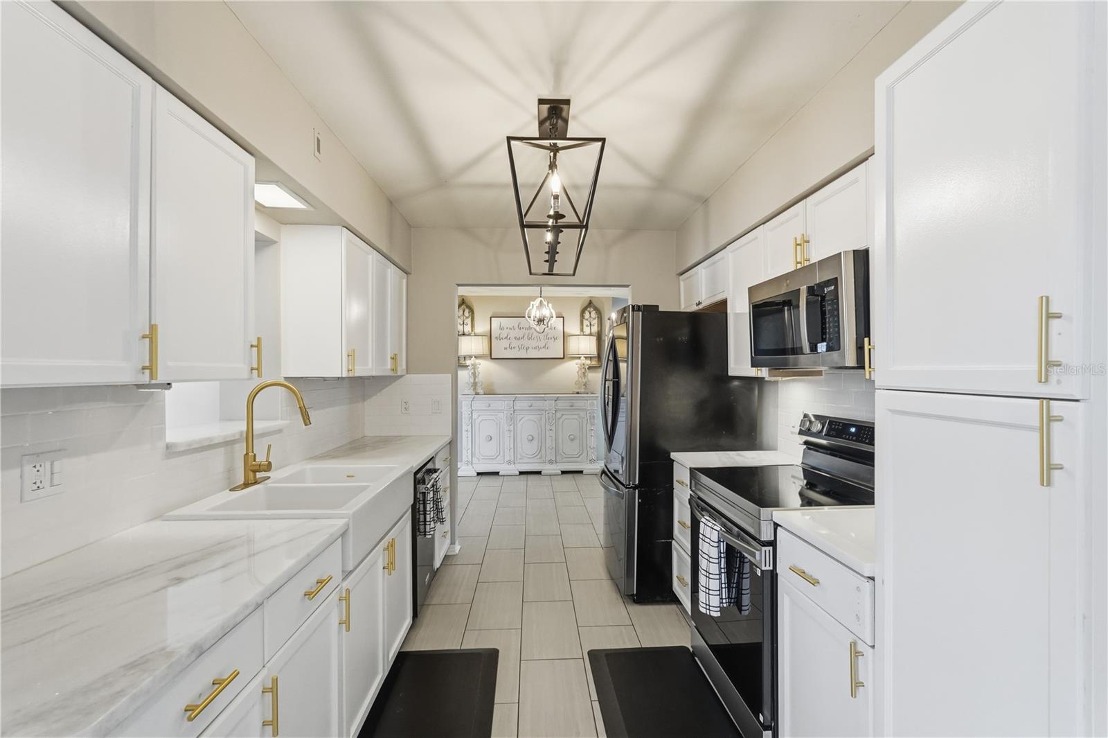 Image 7 of 31 For 2701 64th Avenue S