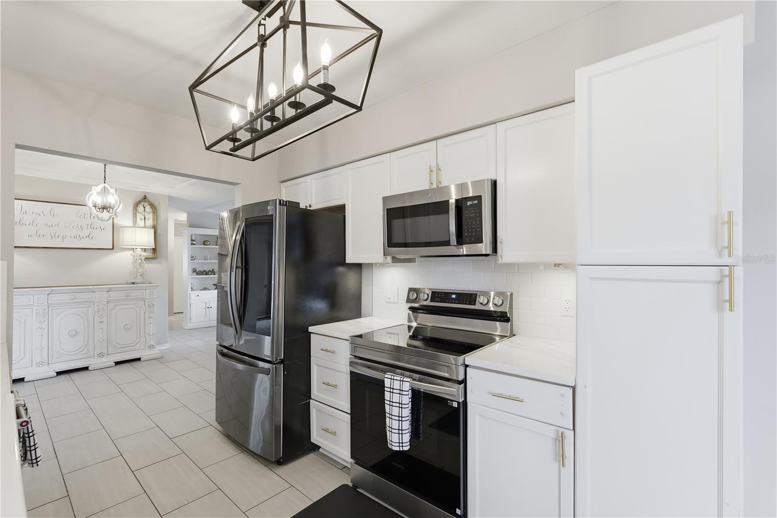 Image 9 of 31 For 2701 64th Avenue S