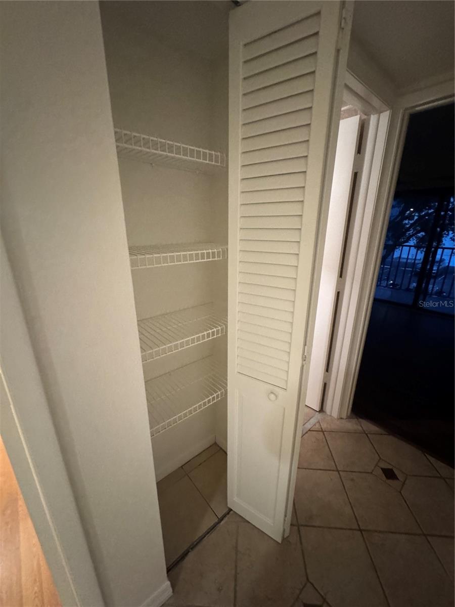 Image 12 of 24 For 105 4th Avenue Ne 225