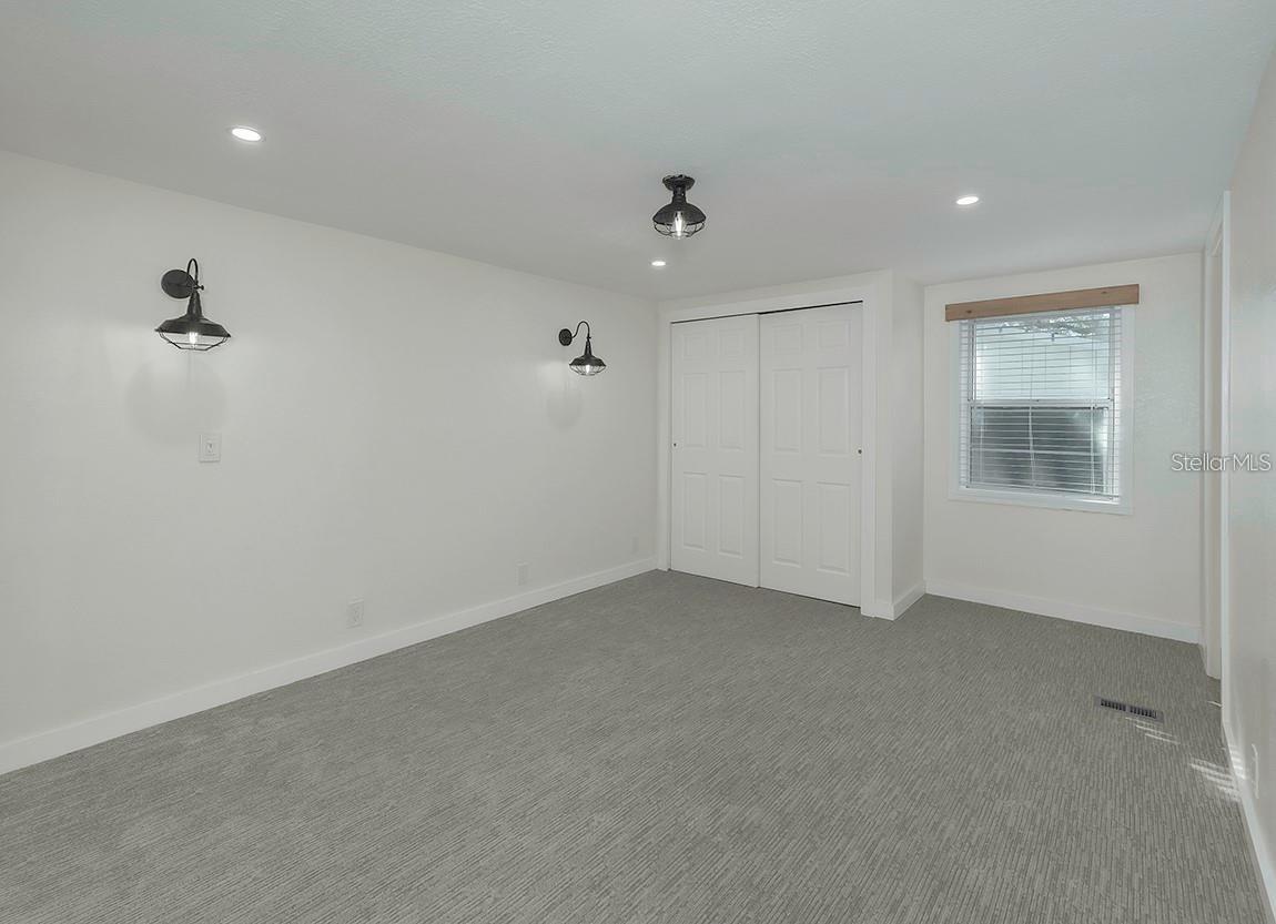 Image 15 of 30 For 1428 Illinois Avenue