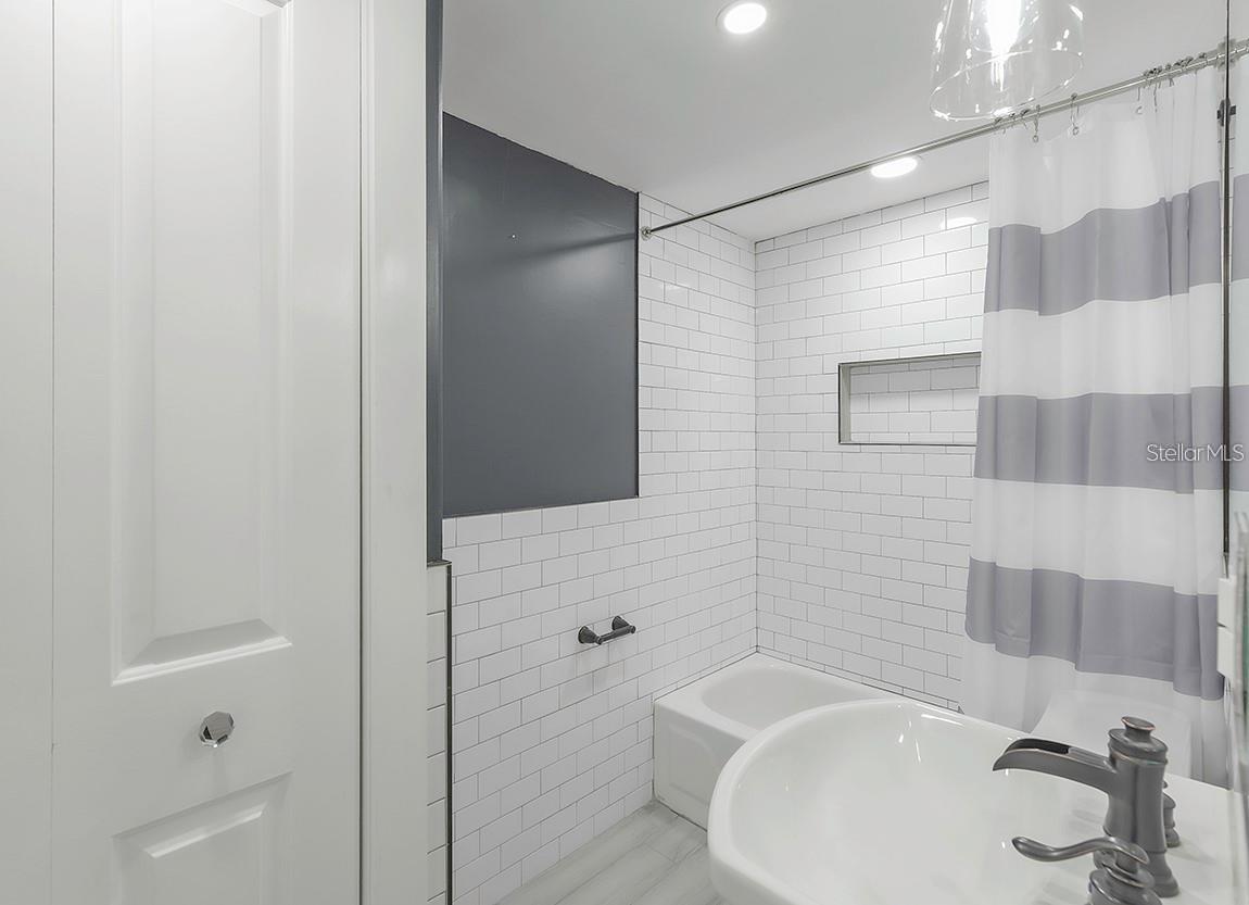 Image 24 of 30 For 1428 Illinois Avenue