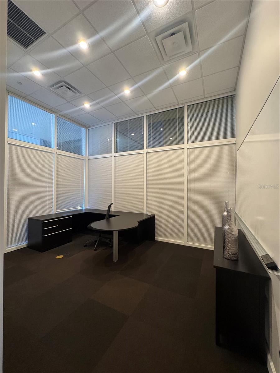 Image 7 of 8 For 1112 Channelside Drive Cu3