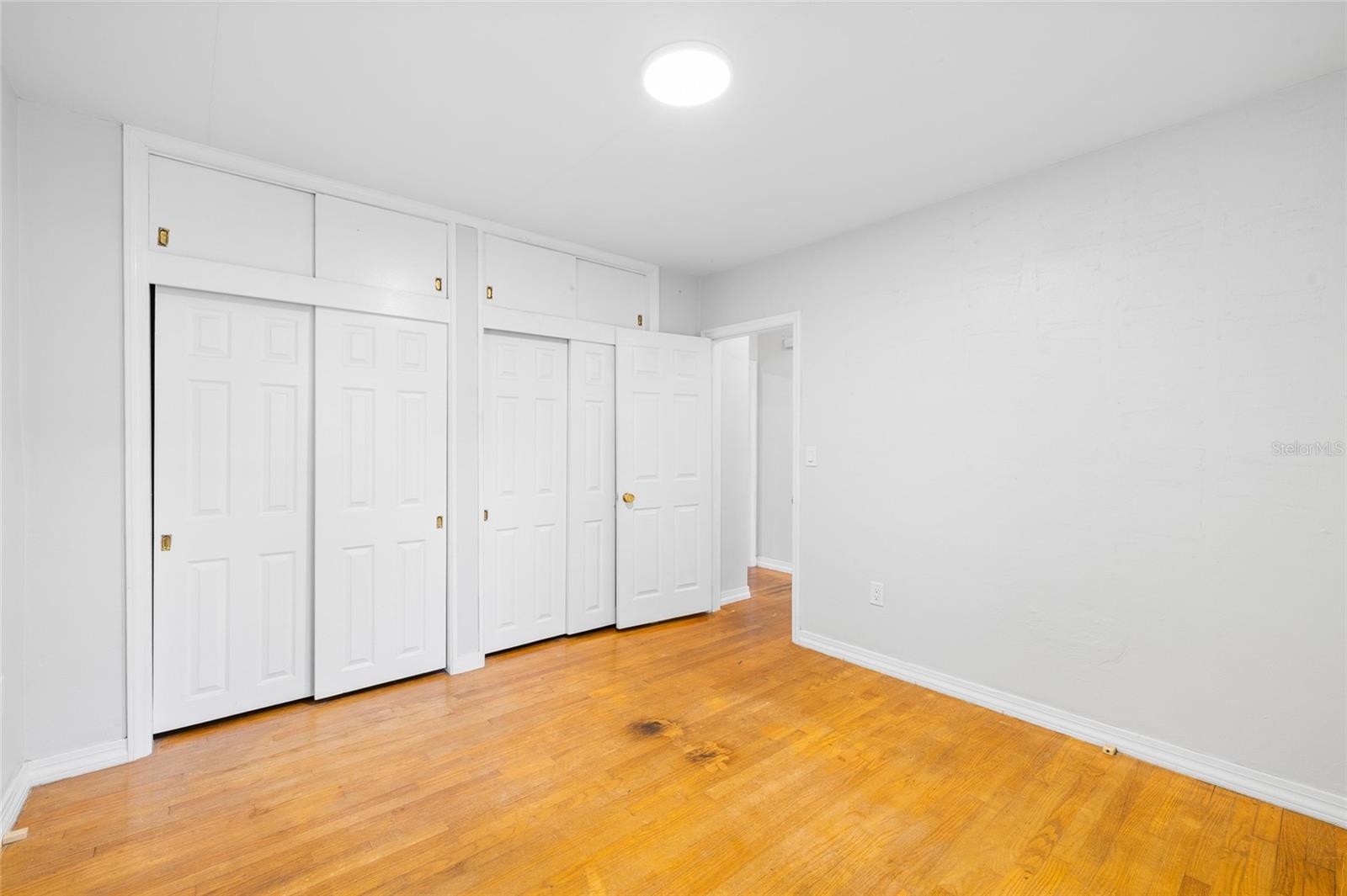 Image 21 of 44 For 37951 Coleman Avenue