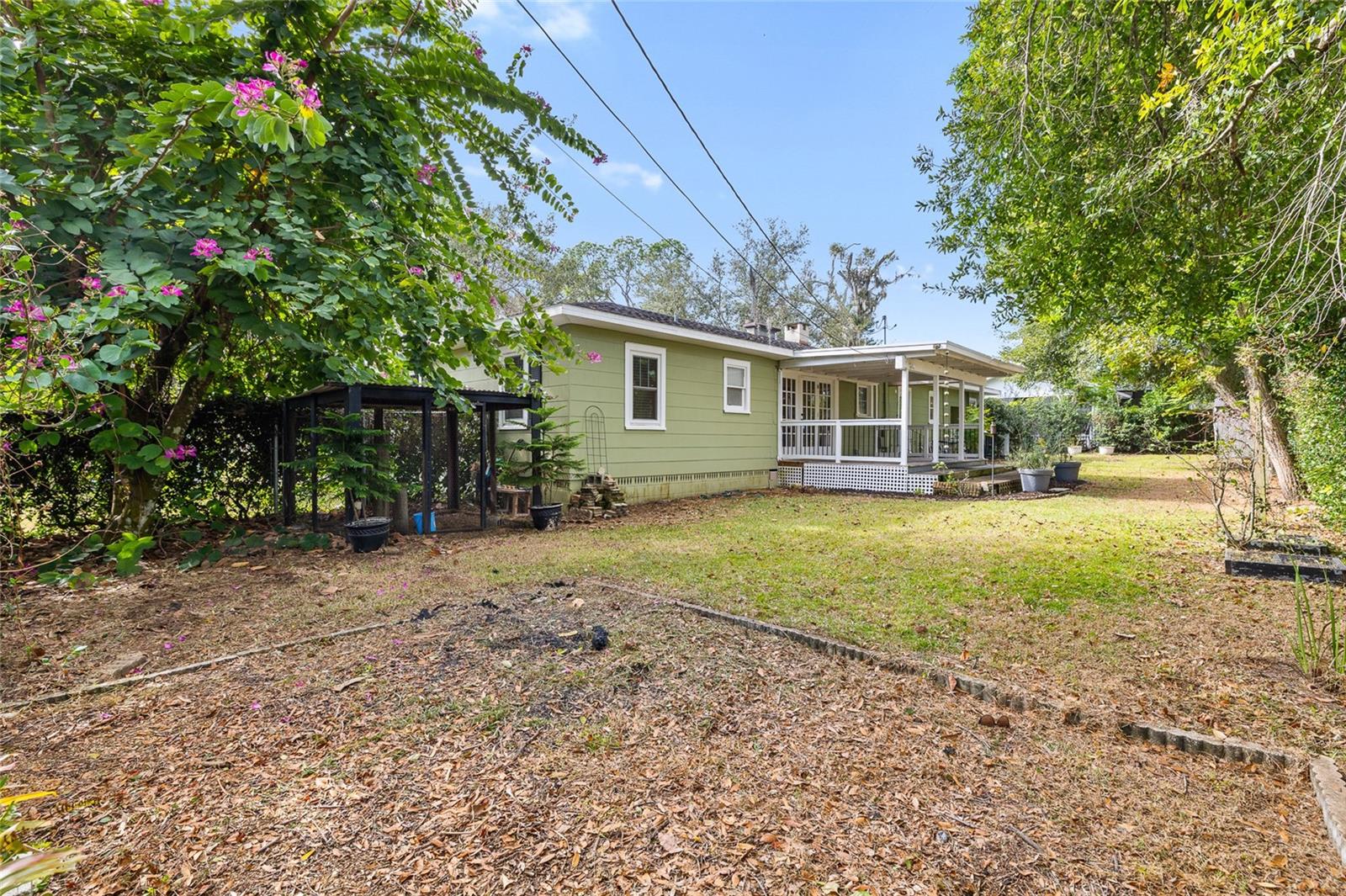 Image 36 of 44 For 37951 Coleman Avenue