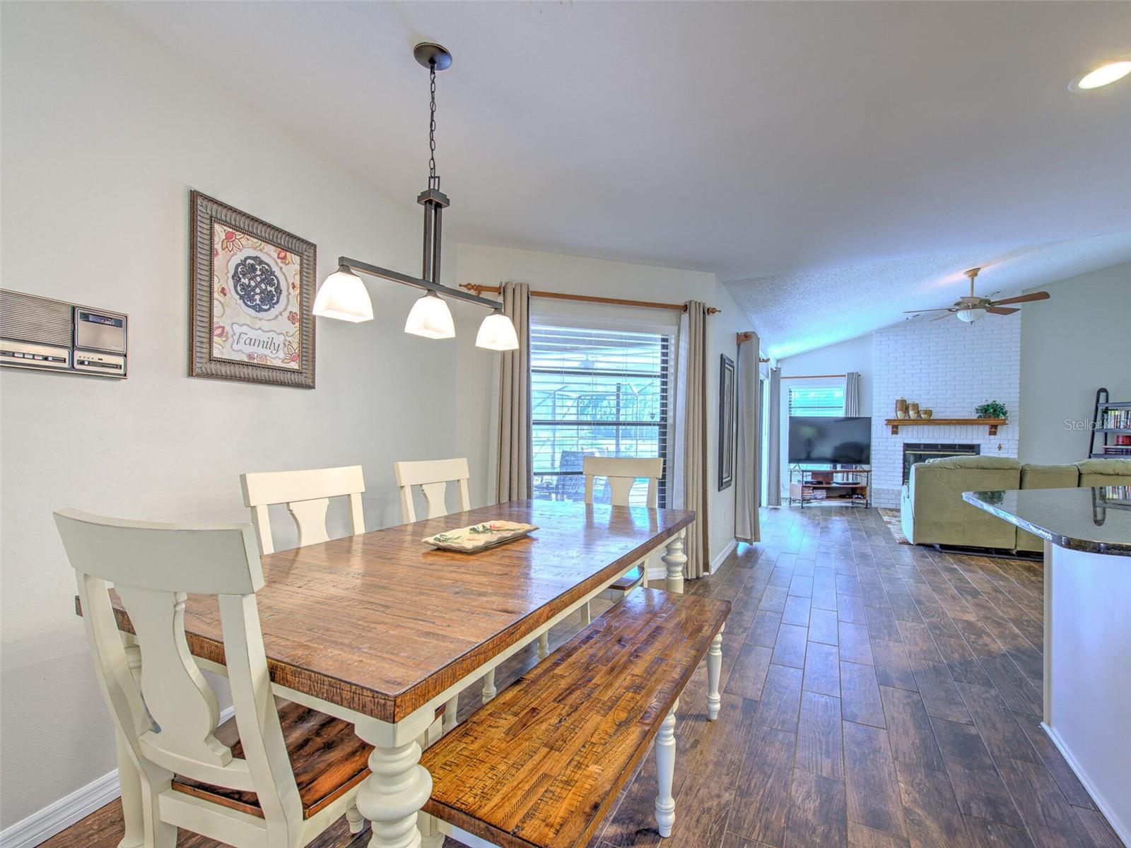 Image 10 of 36 For 1407 Holleman Drive