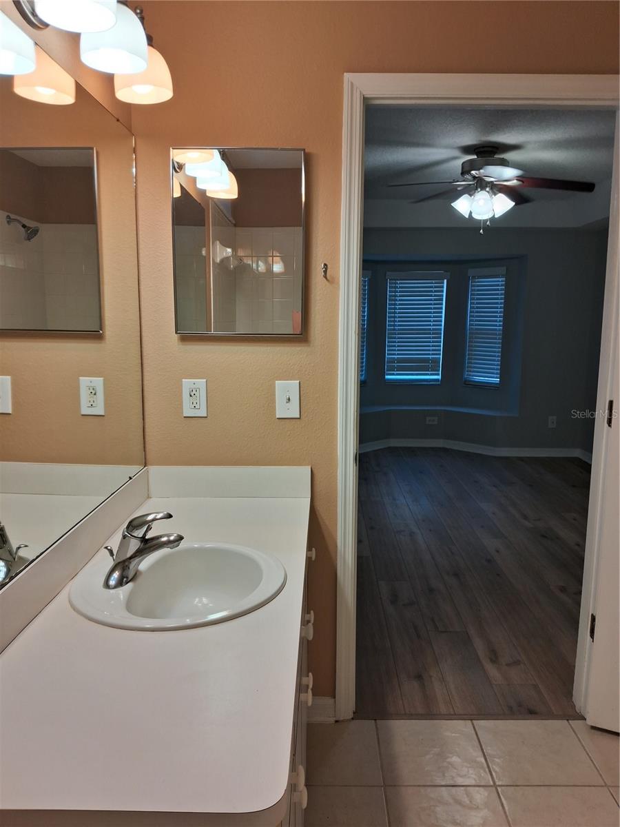 Listing photo id 8 for 15003 Deer Meadow Drive