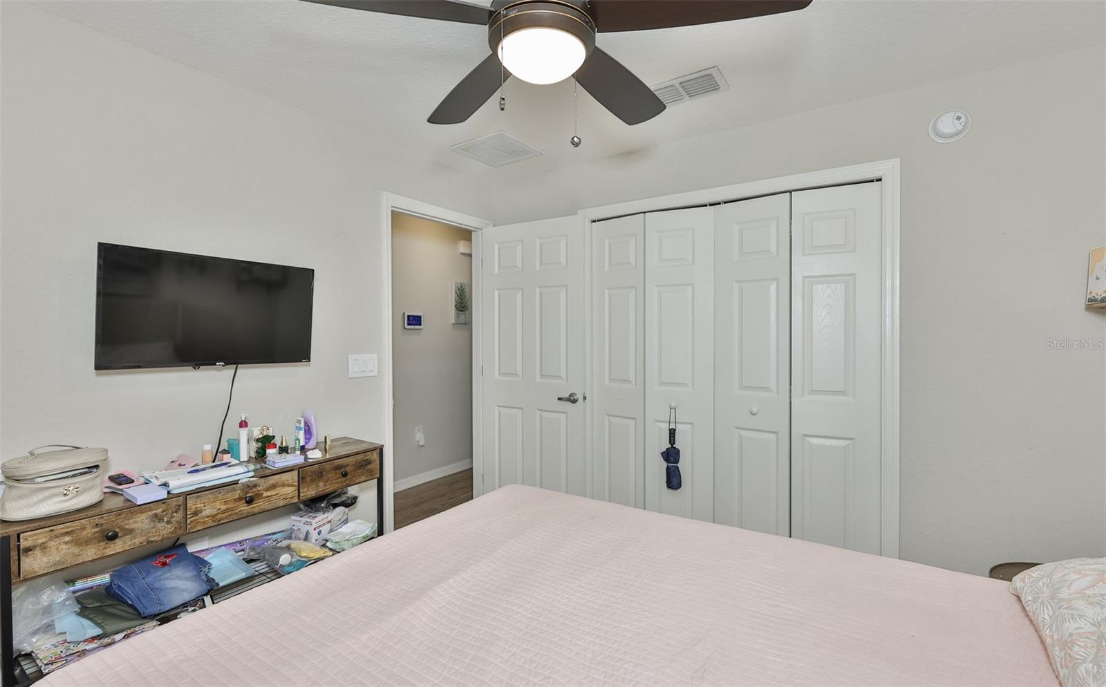 Listing photo id 16 for 252 Cascara Lane