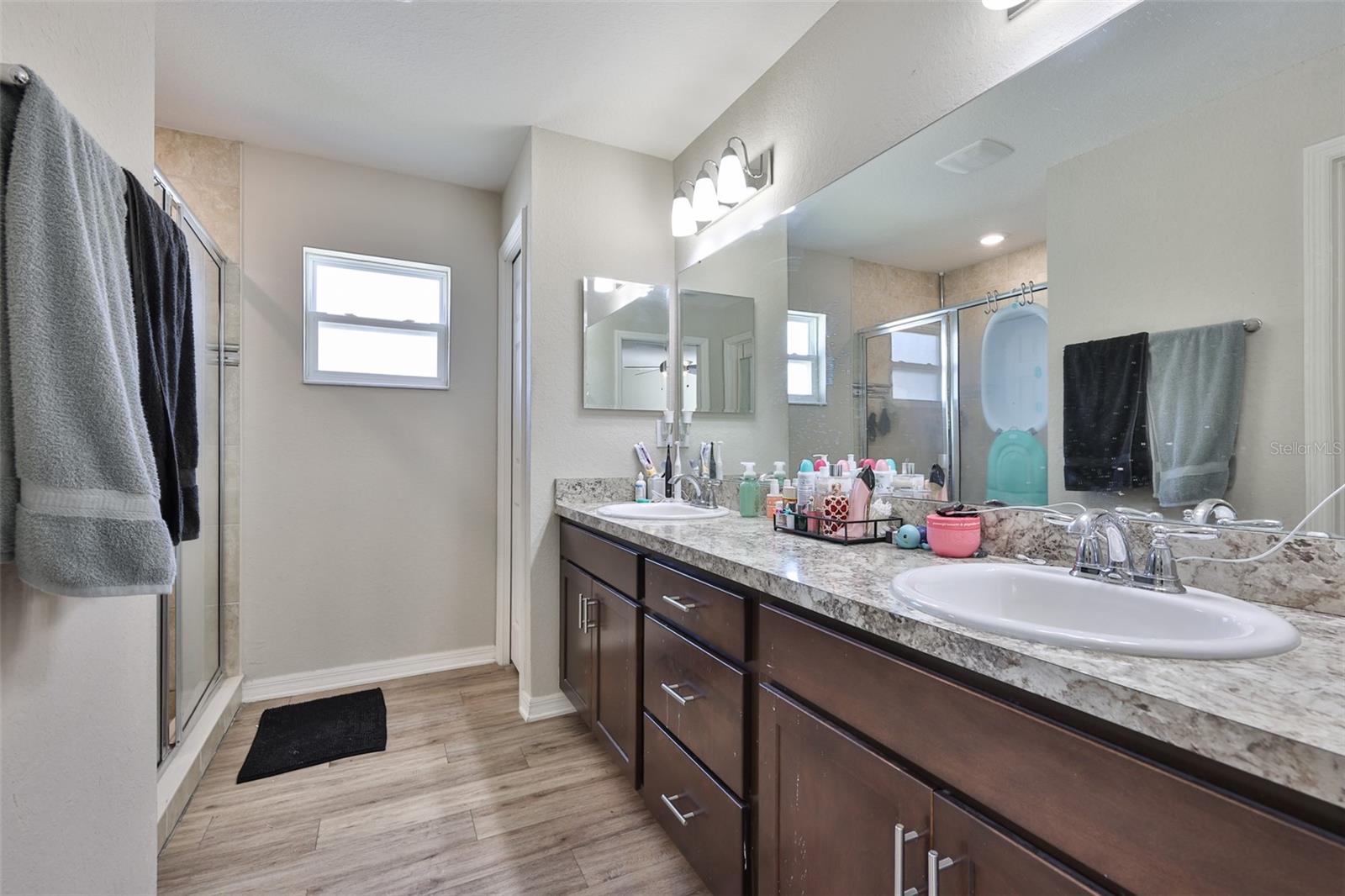 Listing photo id 25 for 252 Cascara Lane