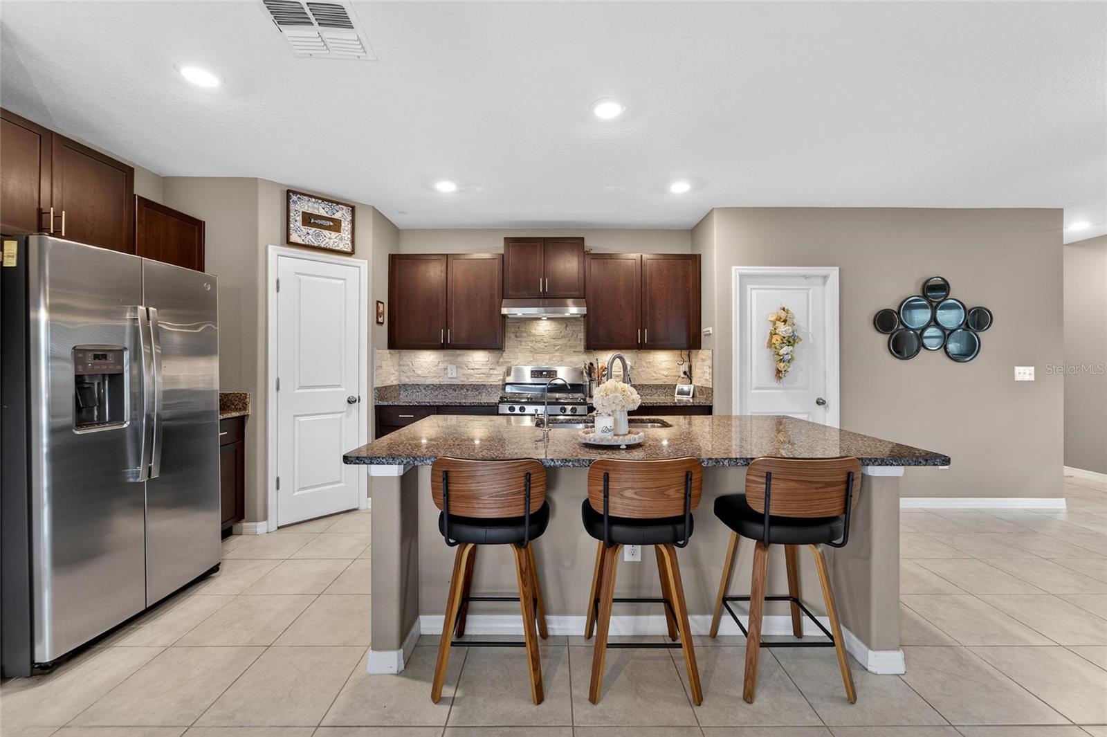 Image 20 of 77 For 9720 Lemon Drop Loop