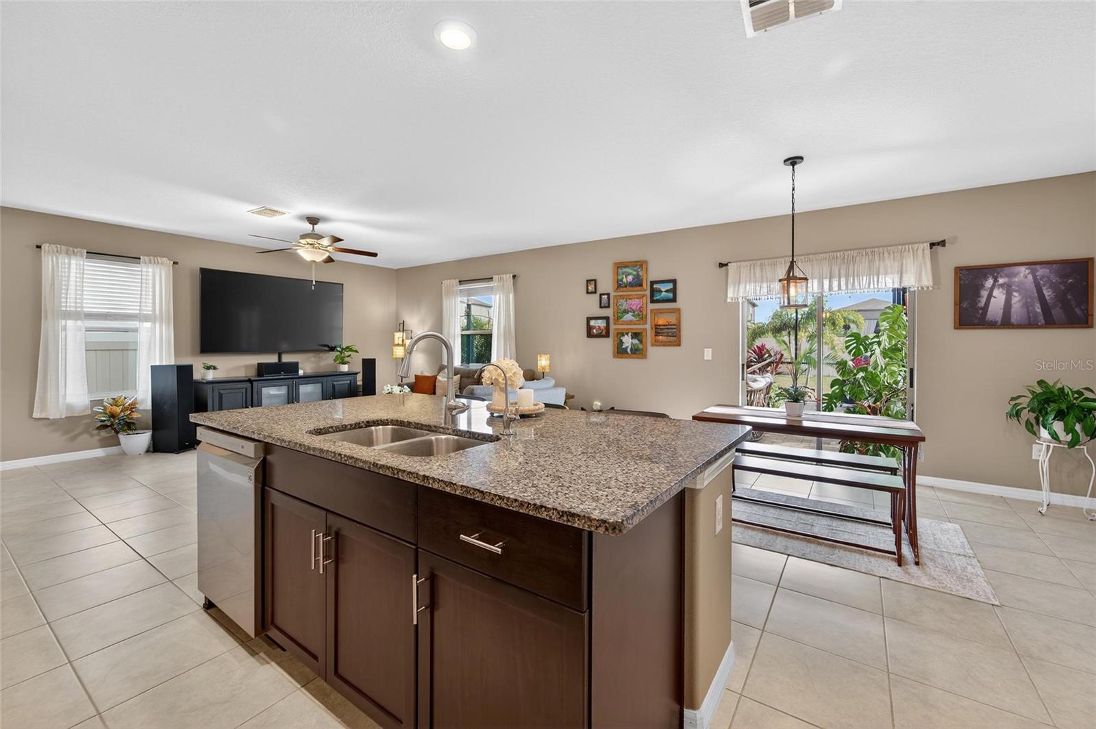 Image 23 of 77 For 9720 Lemon Drop Loop