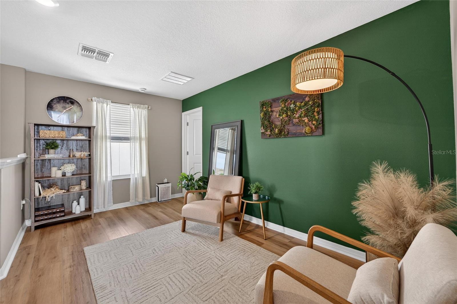 Image 35 of 77 For 9720 Lemon Drop Loop