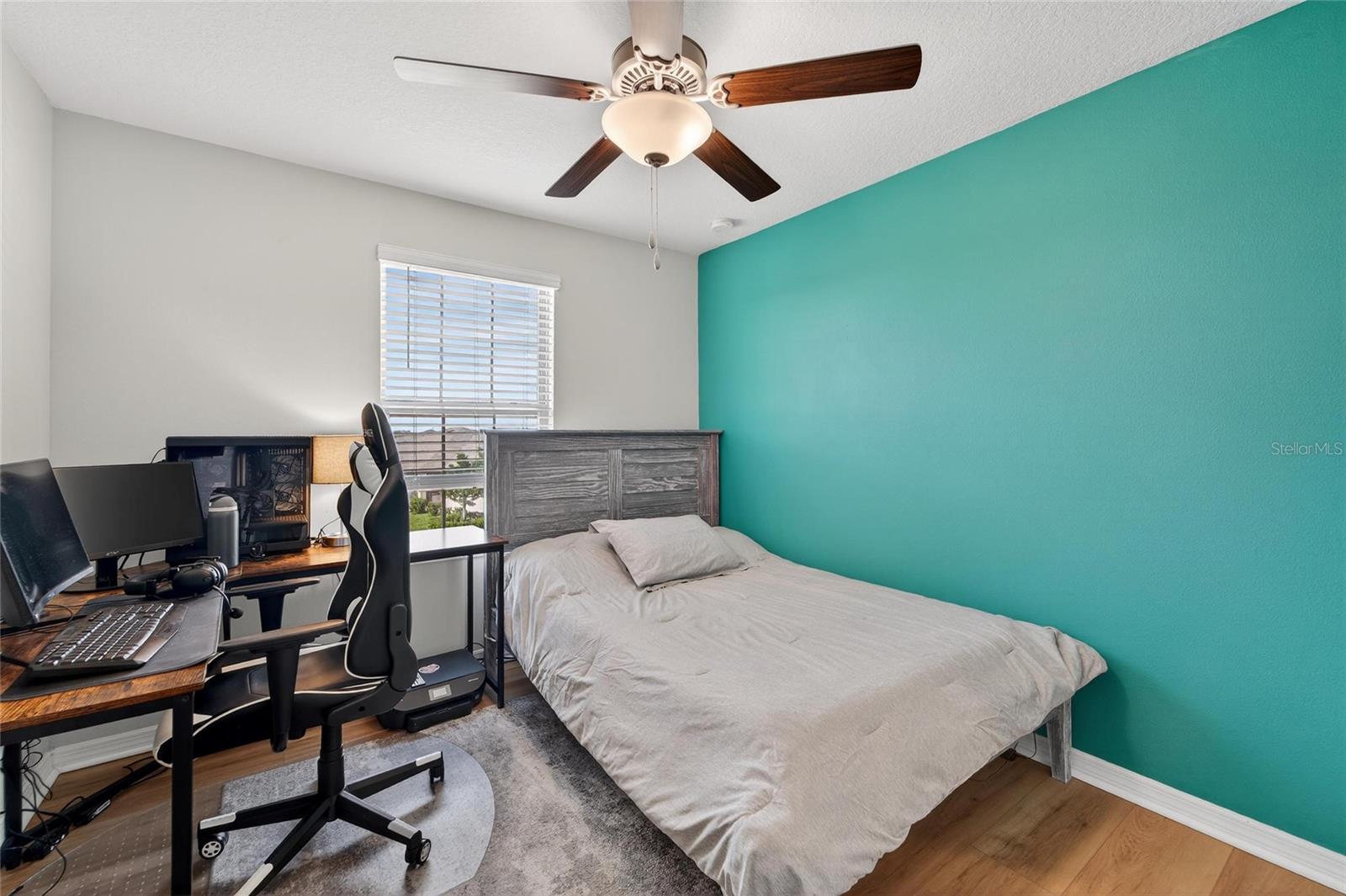 Image 54 of 77 For 9720 Lemon Drop Loop