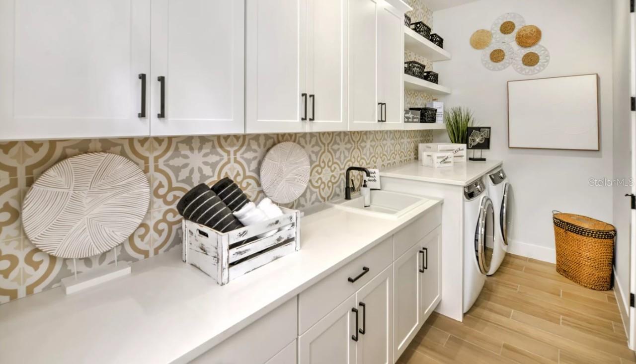 Image 16 of 30 For 443 Stirling Bridge Drive