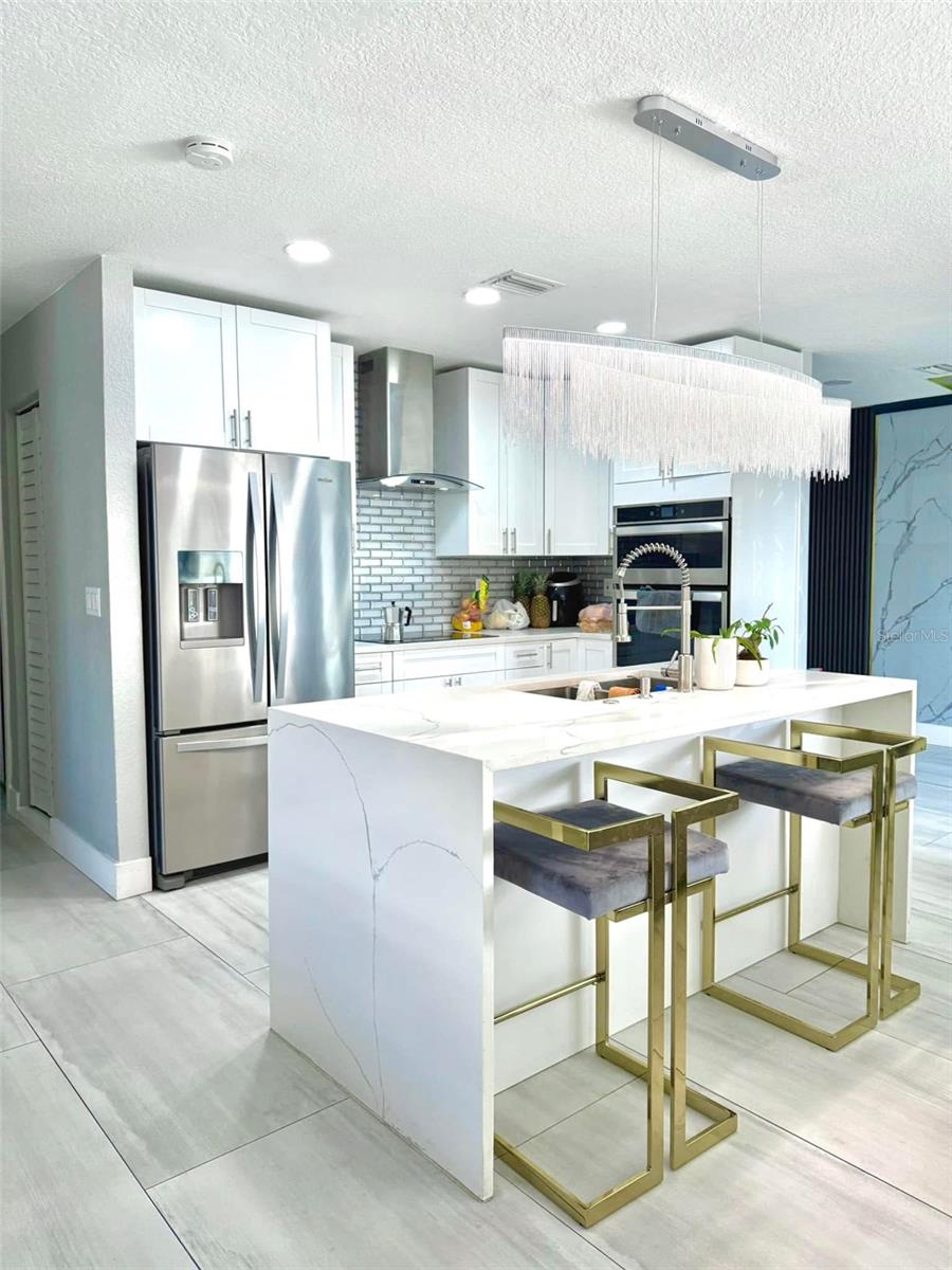 Image 10 of 25 For 8503 Woodbridge Boulevard