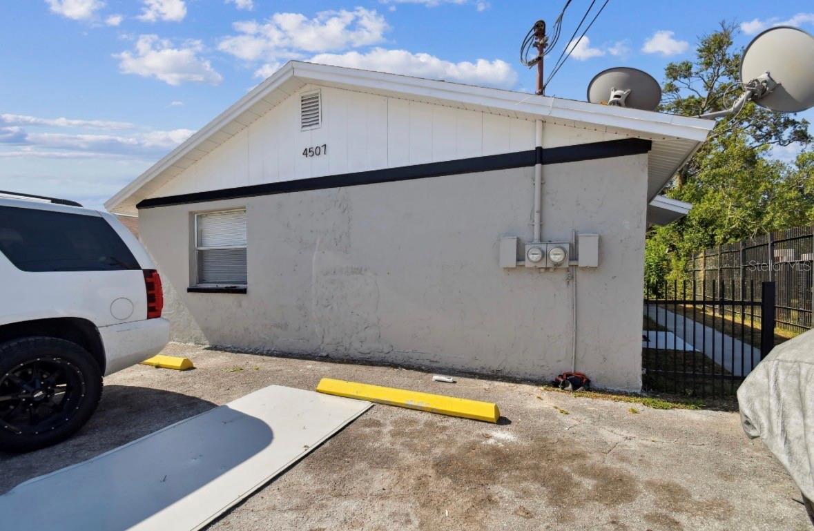 Image 36 of 38 For 4507-4509 Giddens Avenue