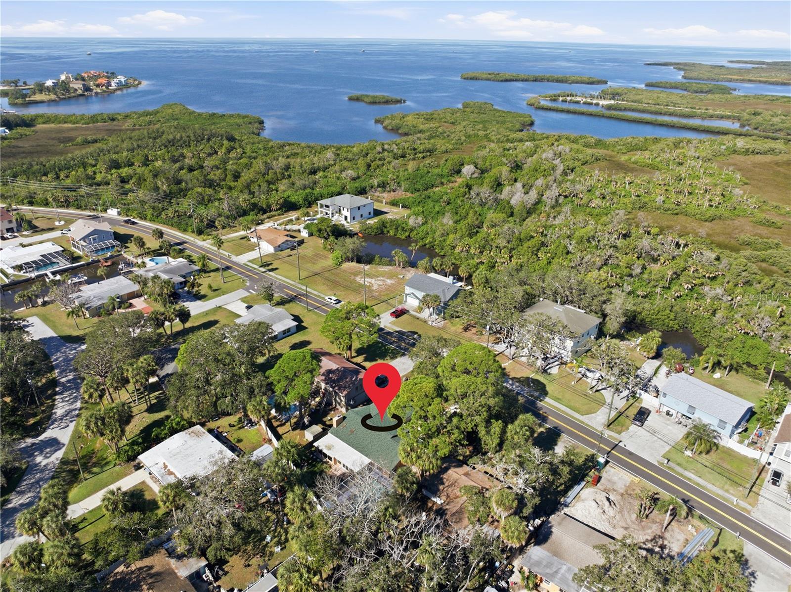 Listing photo id 26 for 5122 Bay Boulevard