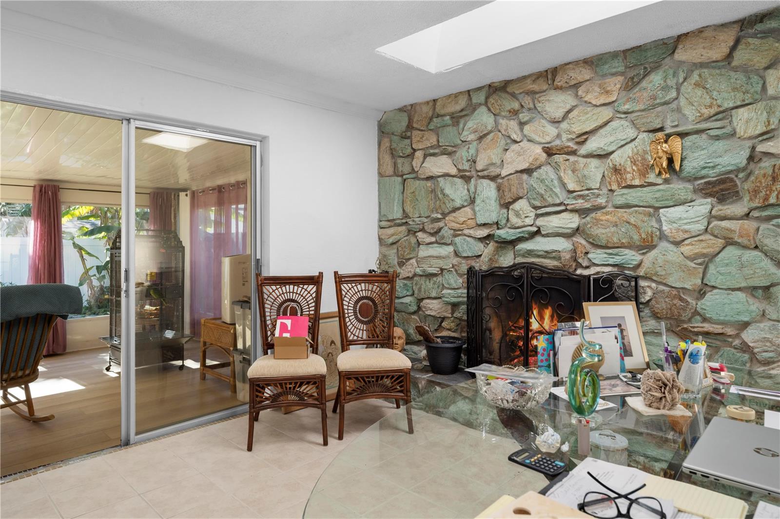 Listing photo id 28 for 5122 Bay Boulevard