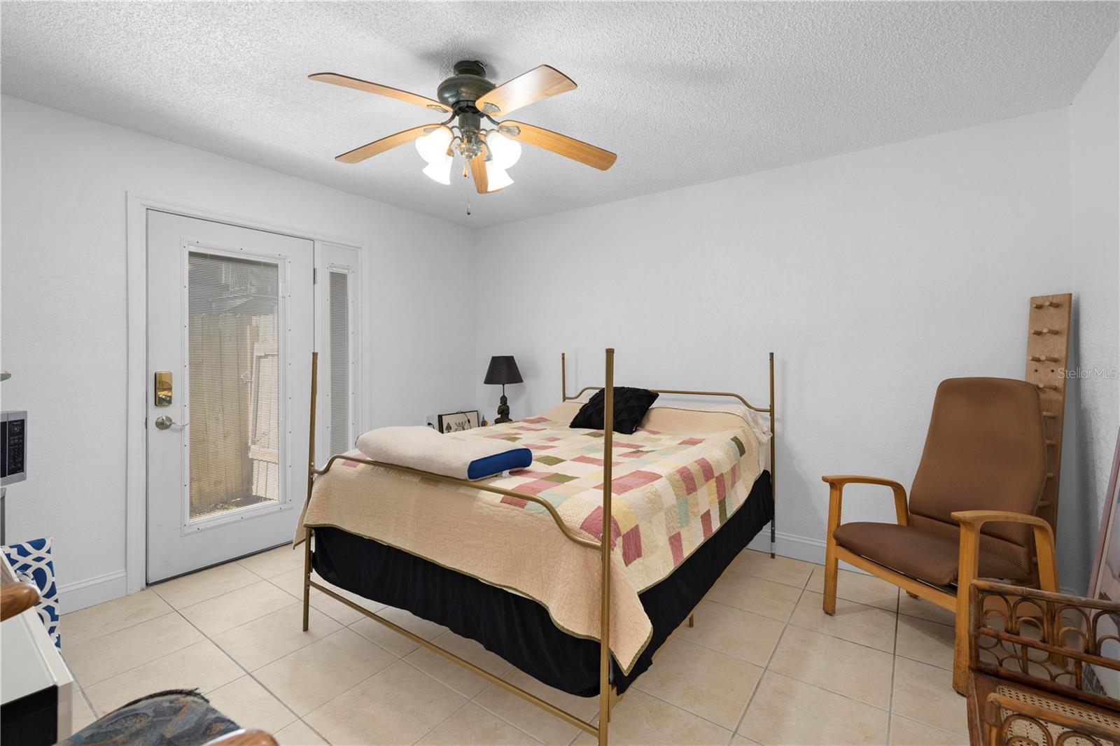 Listing photo id 38 for 5122 Bay Boulevard