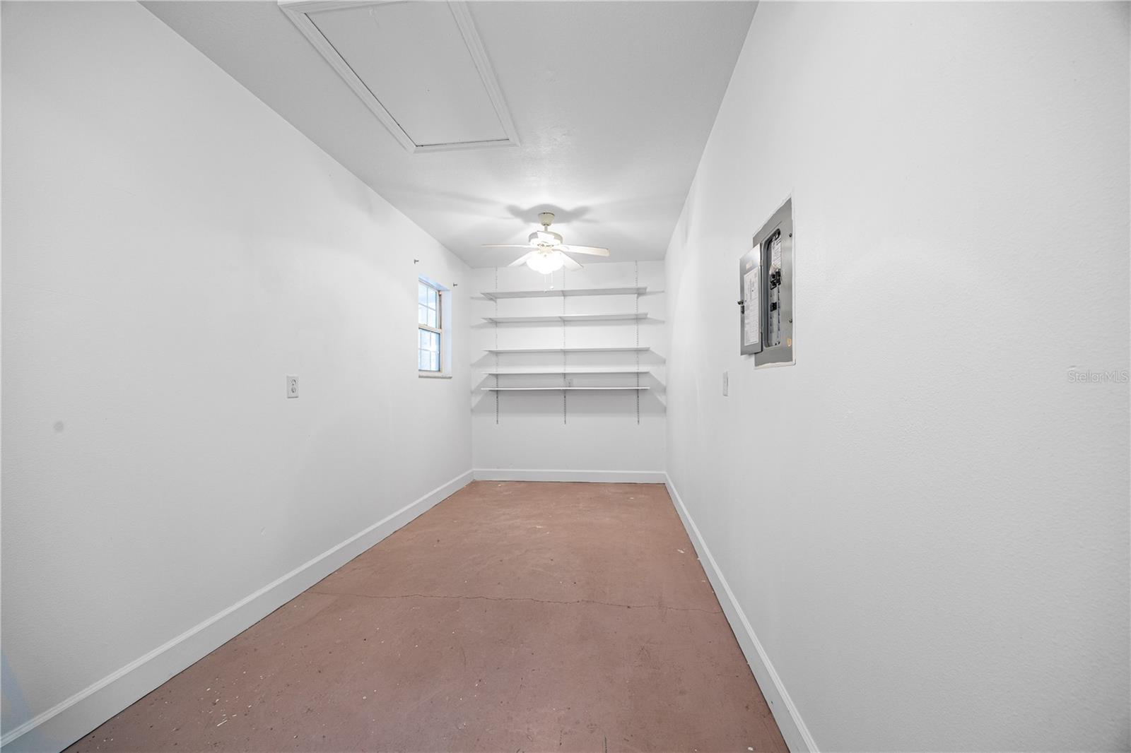 Image 16 of 27 For 11727 162nd Terrace