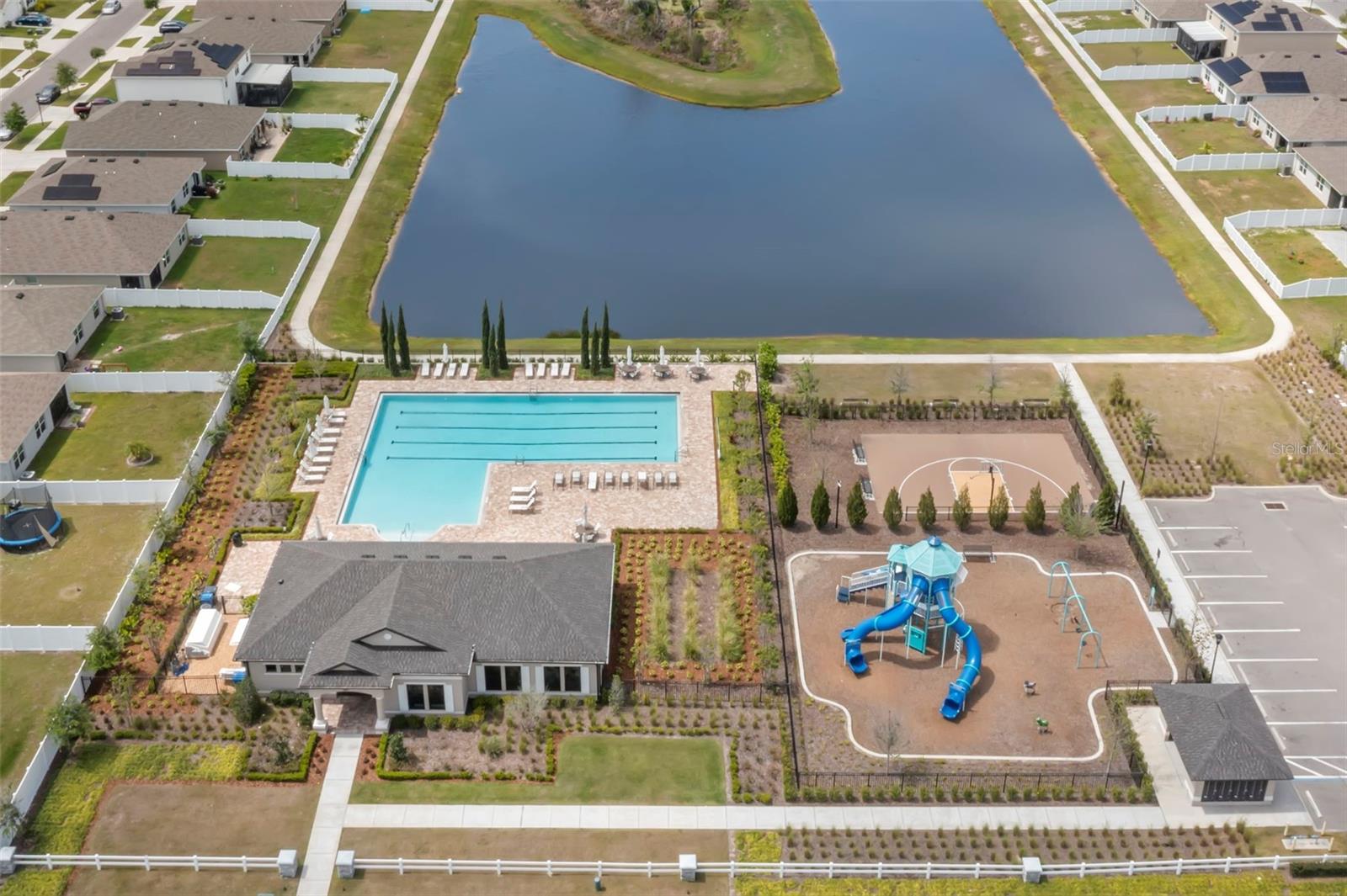 Image 34 of 40 For 2008 9th Street Se