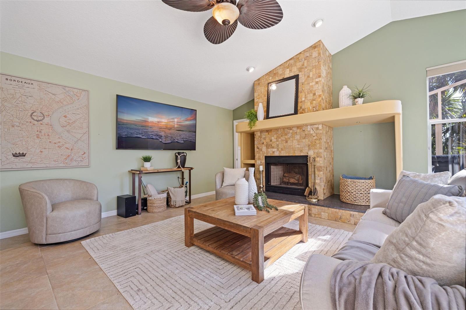 Image 19 of 52 For 1144 Darlington Oak Drive Ne