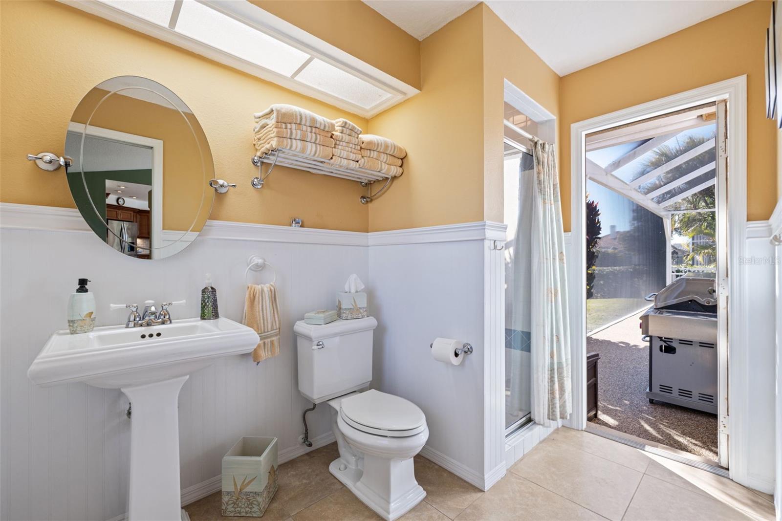 Image 20 of 52 For 1144 Darlington Oak Drive Ne