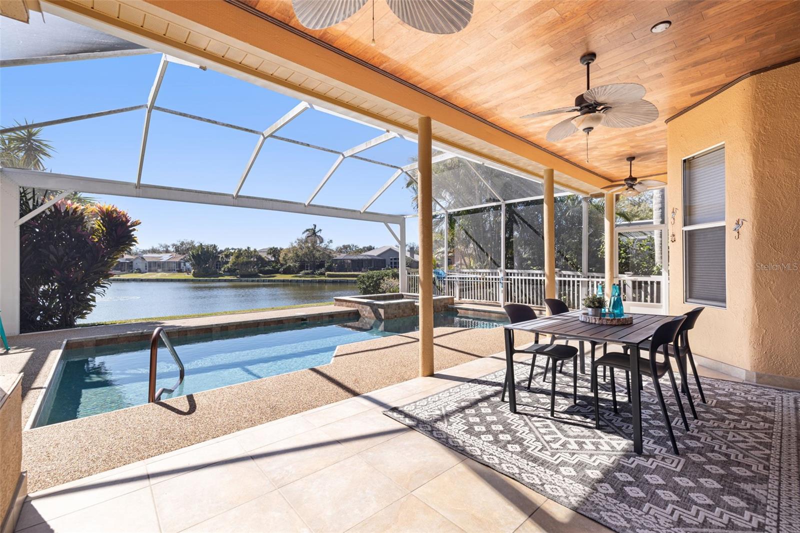 Image 21 of 52 For 1144 Darlington Oak Drive Ne