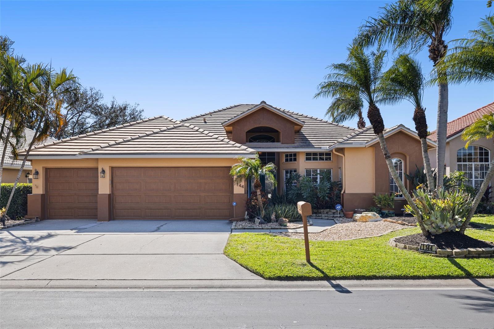 Image 41 of 52 For 1144 Darlington Oak Drive Ne