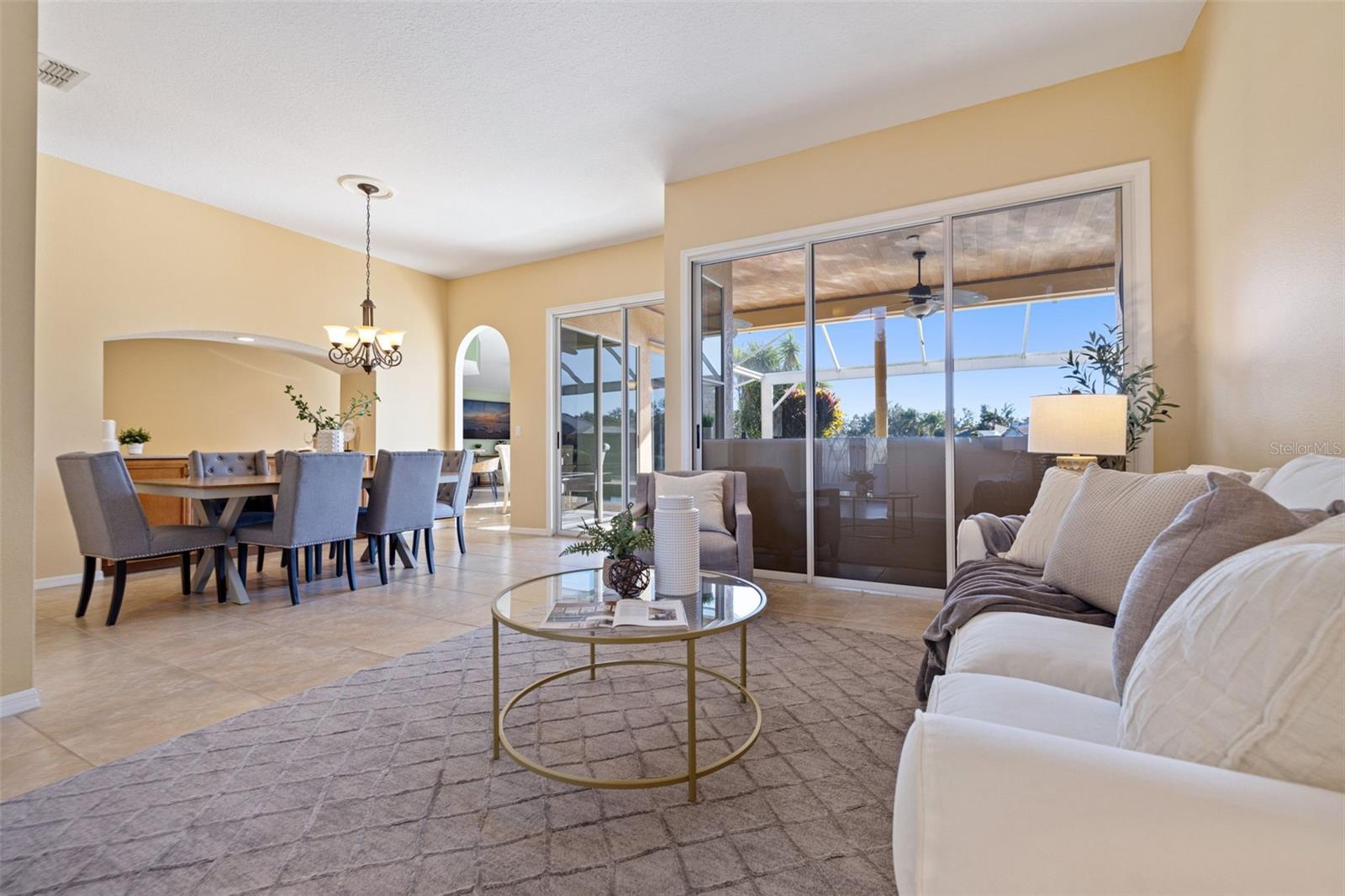 Image 6 of 52 For 1144 Darlington Oak Drive Ne