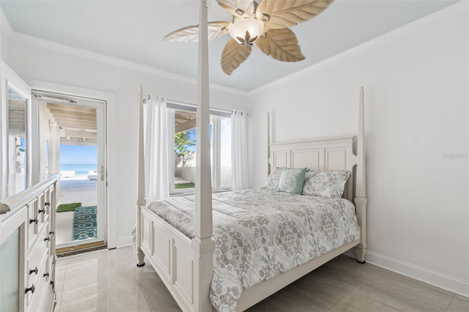 Image 29 of 63 For 1520 Gulf Boulevard