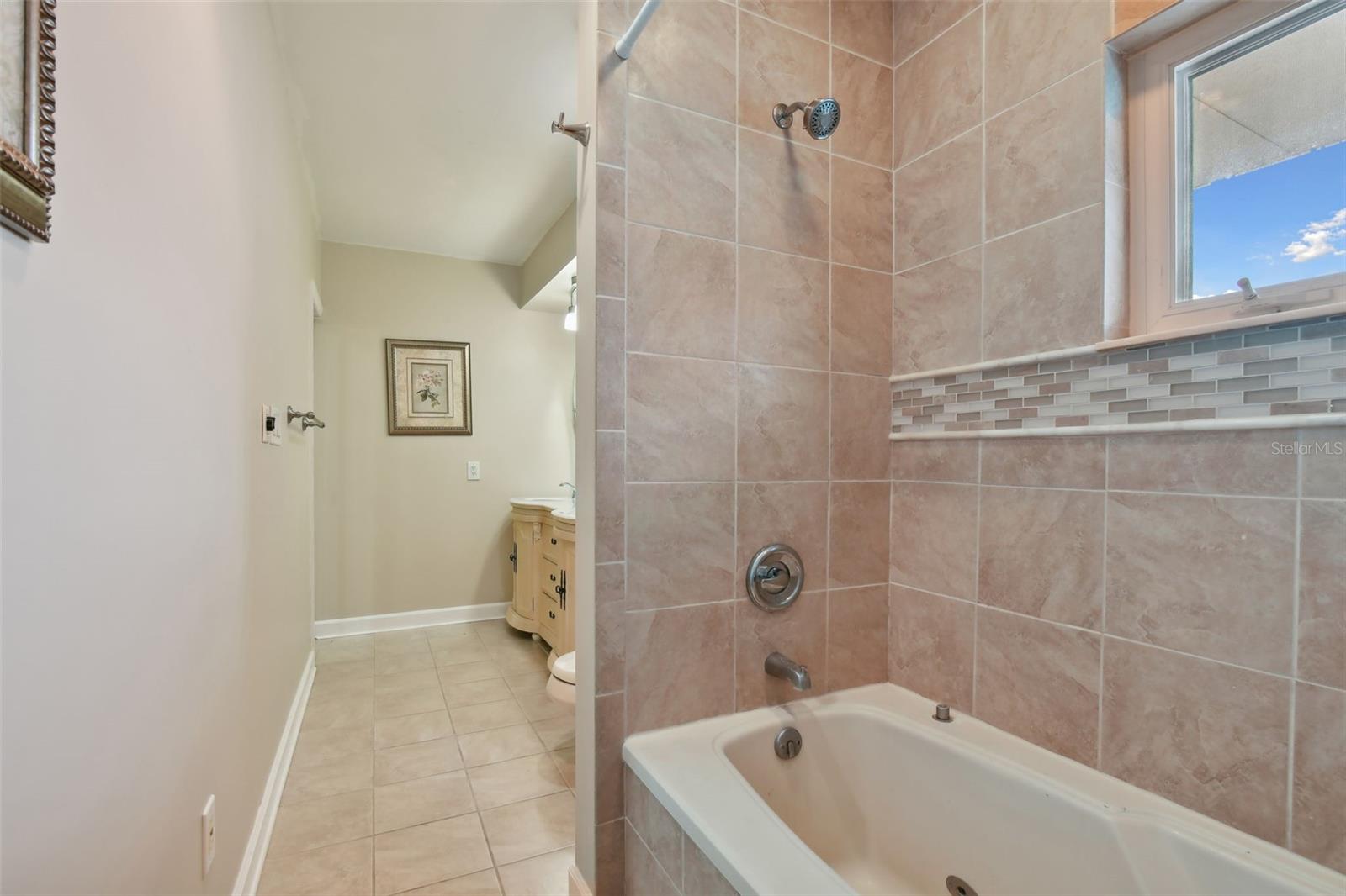 Image 36 of 63 For 1520 Gulf Boulevard