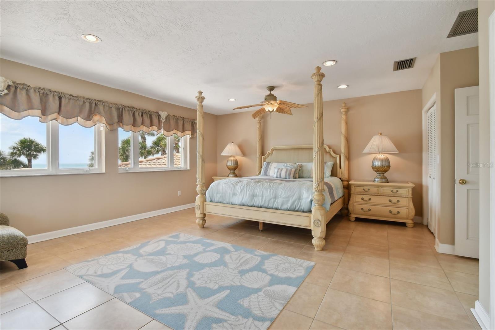 Image 38 of 63 For 1520 Gulf Boulevard