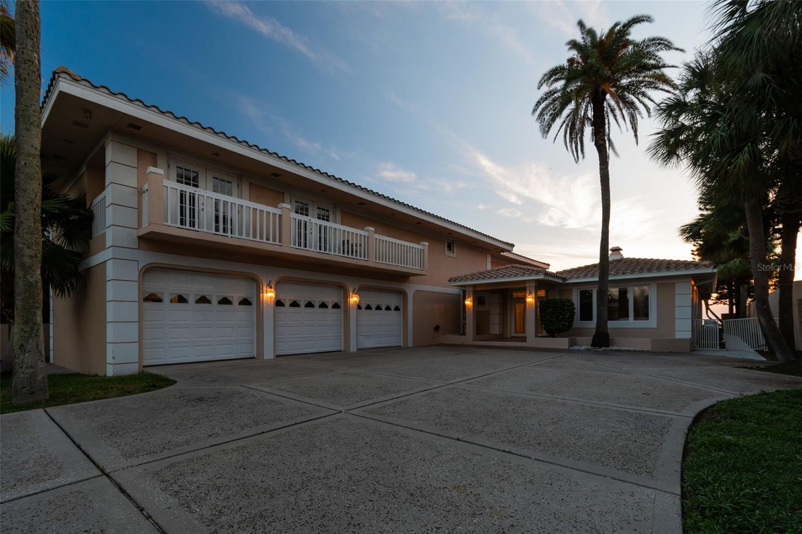 Image 44 of 63 For 1520 Gulf Boulevard