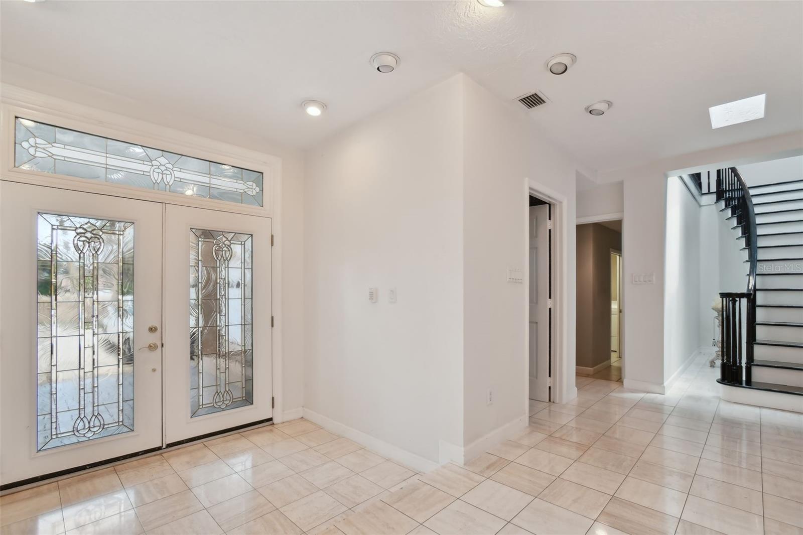 Image 7 of 63 For 1520 Gulf Boulevard