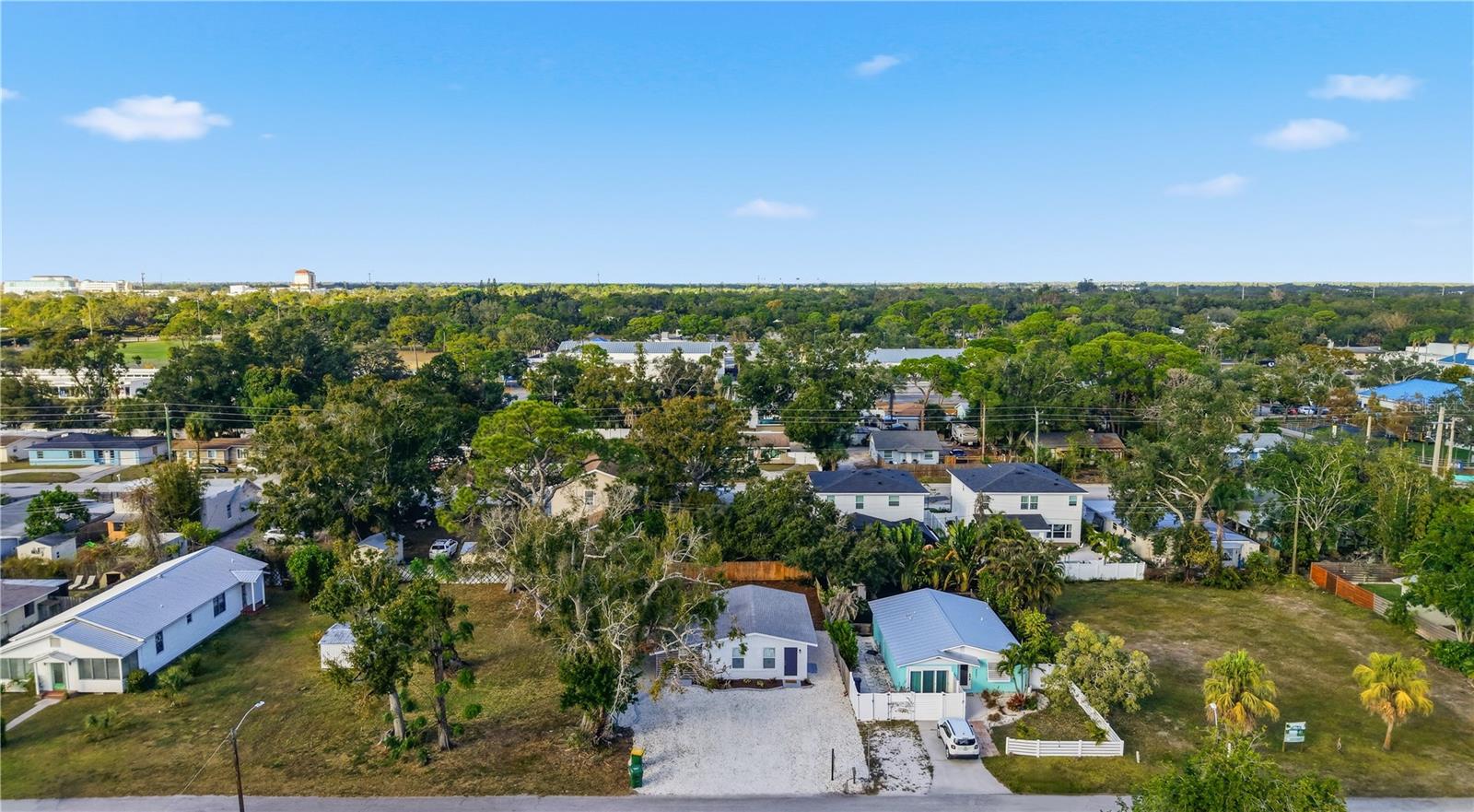 Image 30 of 35 For 2547 Loma Linda Street