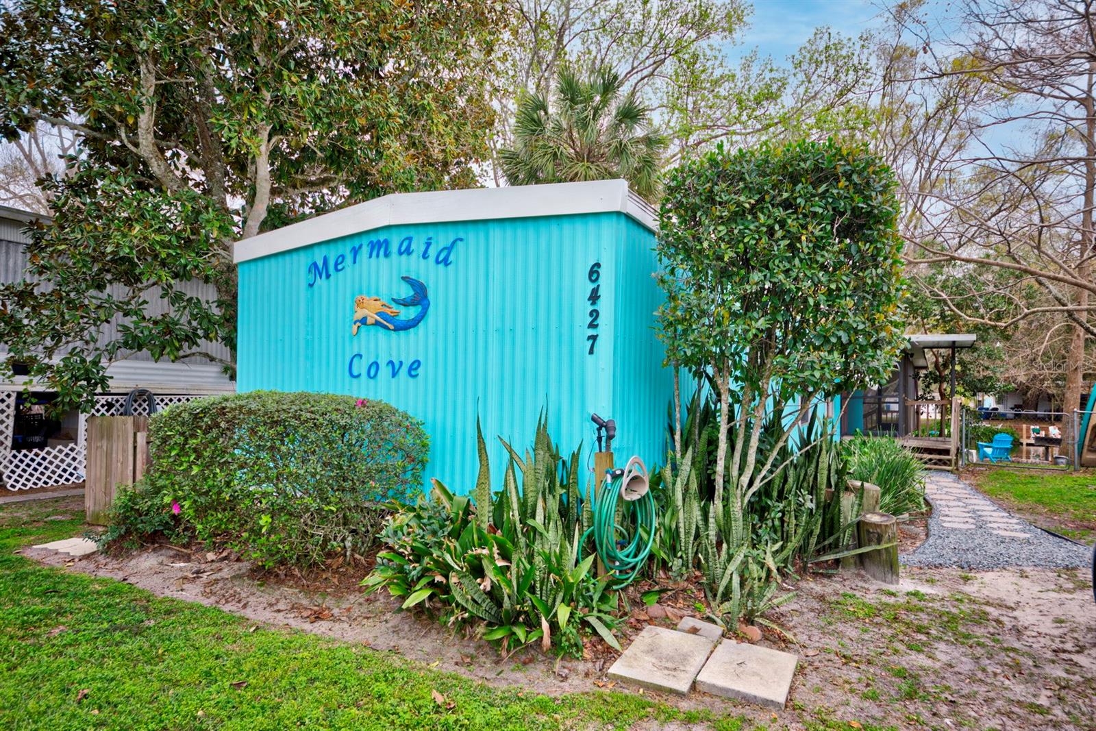 Details for 6427 Richard Drive, WEEKI WACHEE, FL 34607