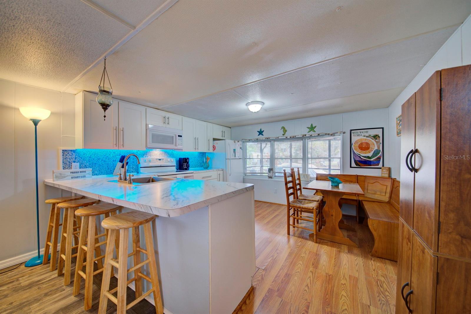 Image 8 of 36 For 6427 Richard Drive