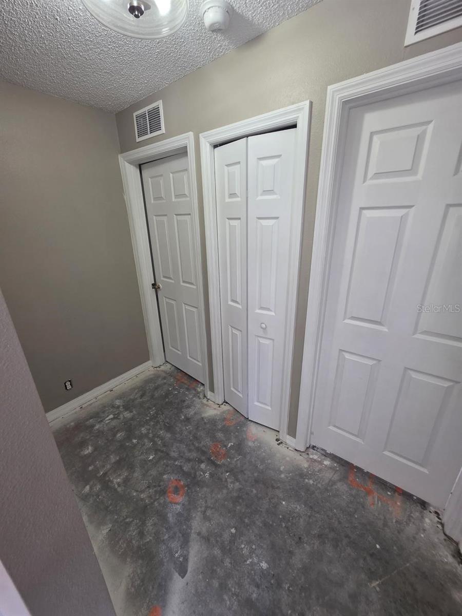 Image 11 of 20 For 12424 Penton Street