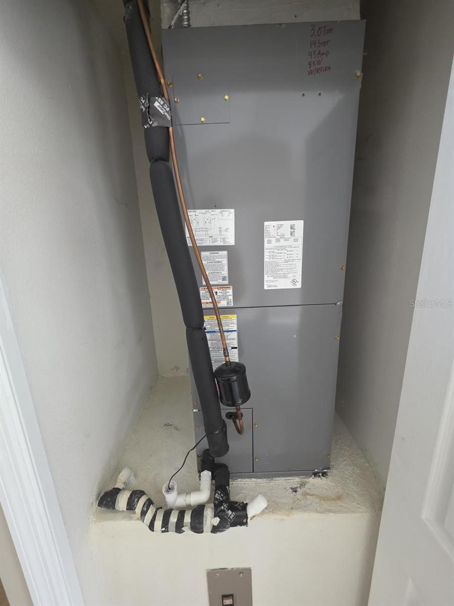 Image 17 of 20 For 12424 Penton Street