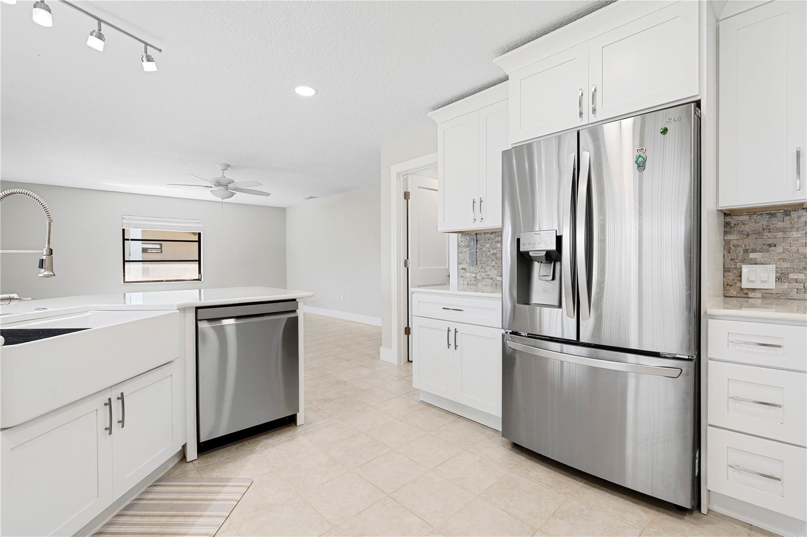 Image 24 of 69 For 3929 Sagomon Point