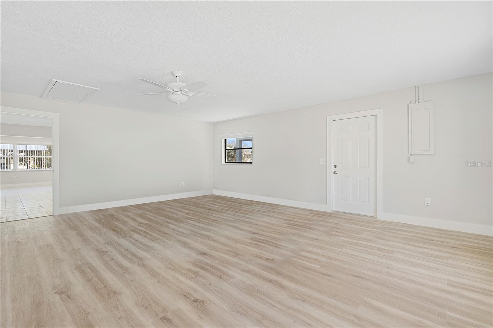 Image 40 of 69 For 3929 Sagomon Point