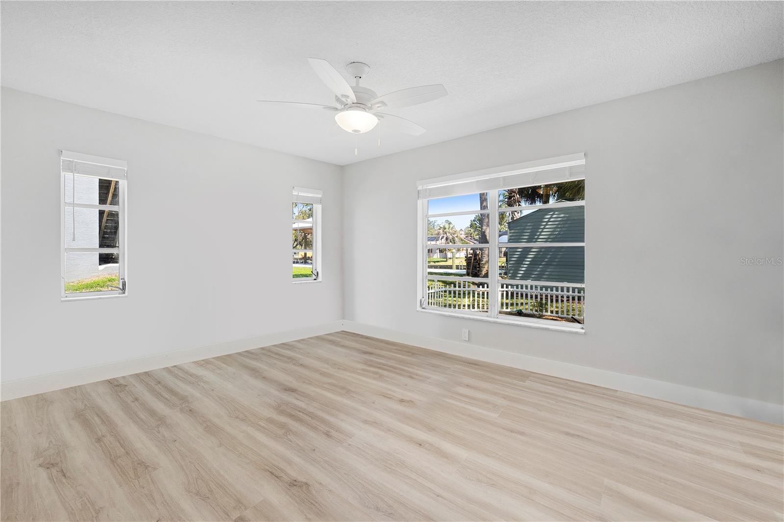 Image 44 of 69 For 3929 Sagomon Point