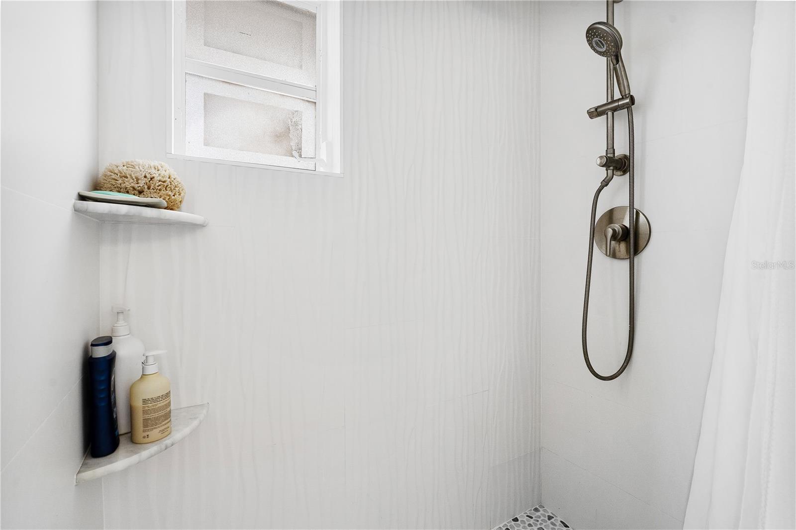 Image 48 of 69 For 3929 Sagomon Point