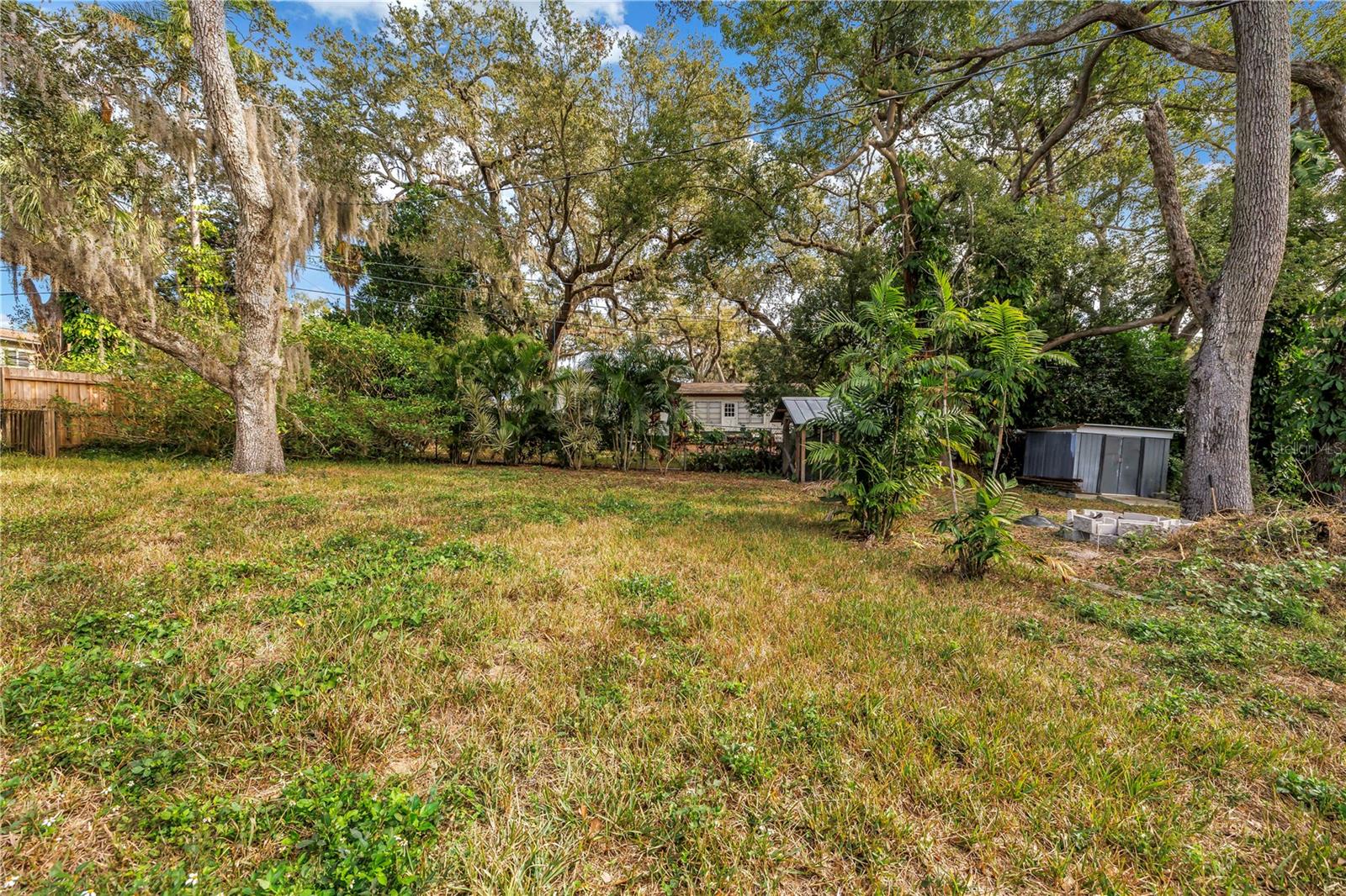 Image 42 of 52 For 1019 Woodcrest Avenue